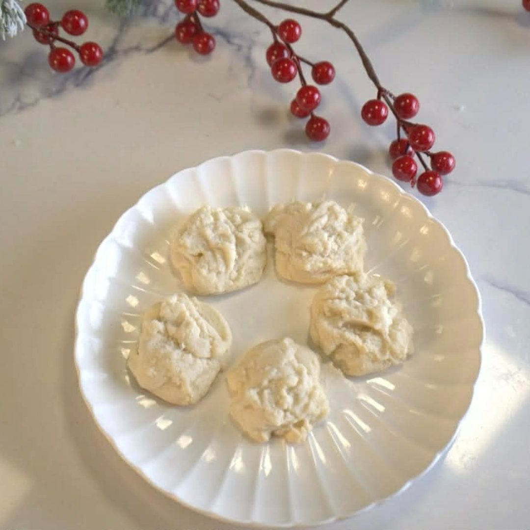 Soft Shortbread Cookies with Cherry- 8 pcs (100 points)